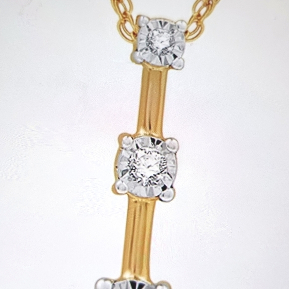 Woman's Lab Grown Diamond Three Stone Pendant Necklace In Sterling Silver - Picture 4 of 4